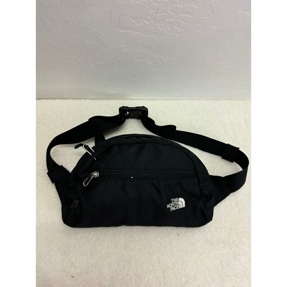The North Face Black Fanny Pack Zipper Closures Adjustable Strap Logo Bag